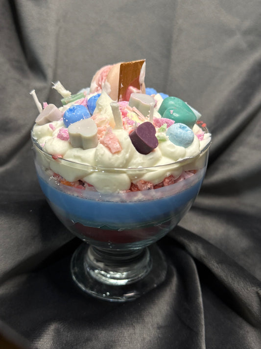 Dessert-Träumerei: Großes Fruchtglas