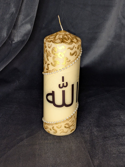 Allah-Kerze الله